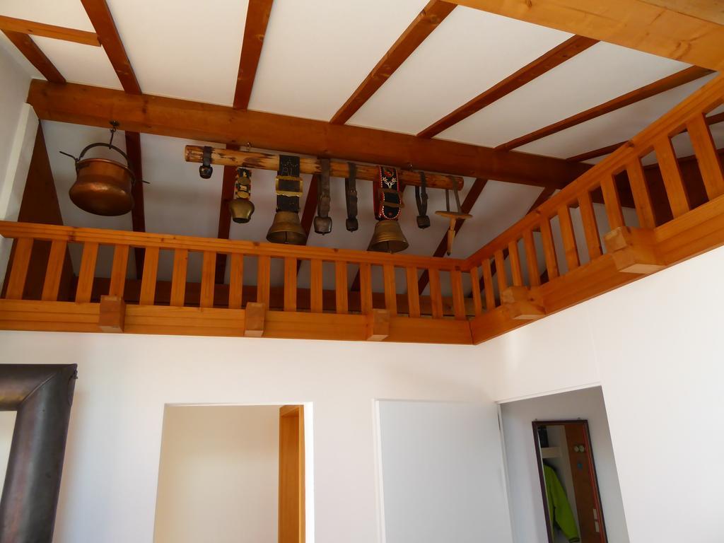 Chalet Gerbera Wengen Ruang foto